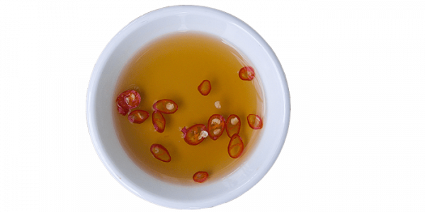 Nước mắm thơm ngon giàu đạm nuoc-mam