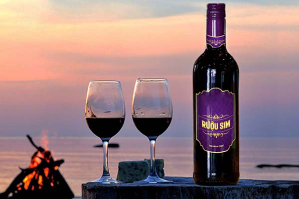 Phu Quoc Sim Wine - Famous specialty of the pearl island