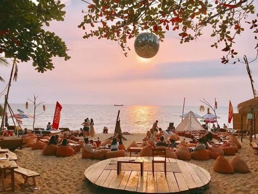 Ocsen Beach Bar & Club săn hoàng hôn phú quốc