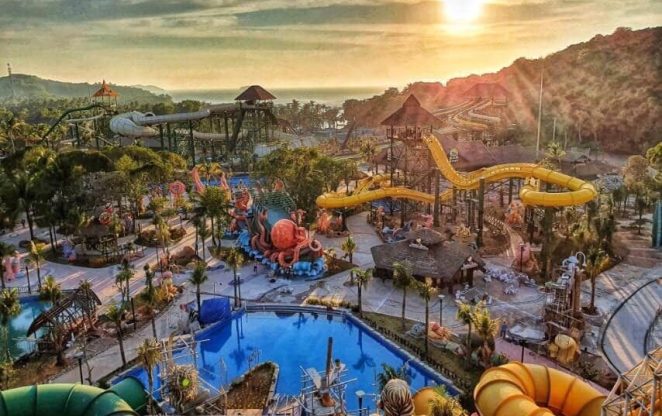 hon thom water park