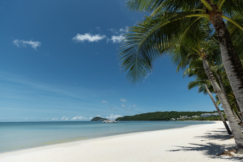 white sand coast at khem beach