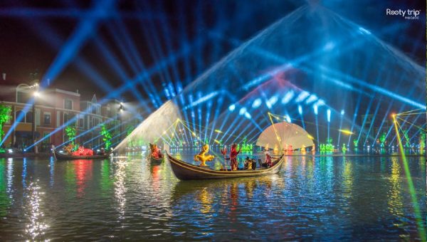 Thưởng thức Show Nhạc nước lãng mạn "Vũ điệu Venice" tại Grand World Phú Quốc 