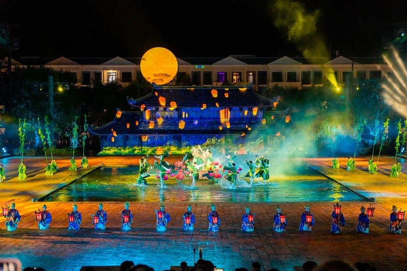 essence of viet nam ticket