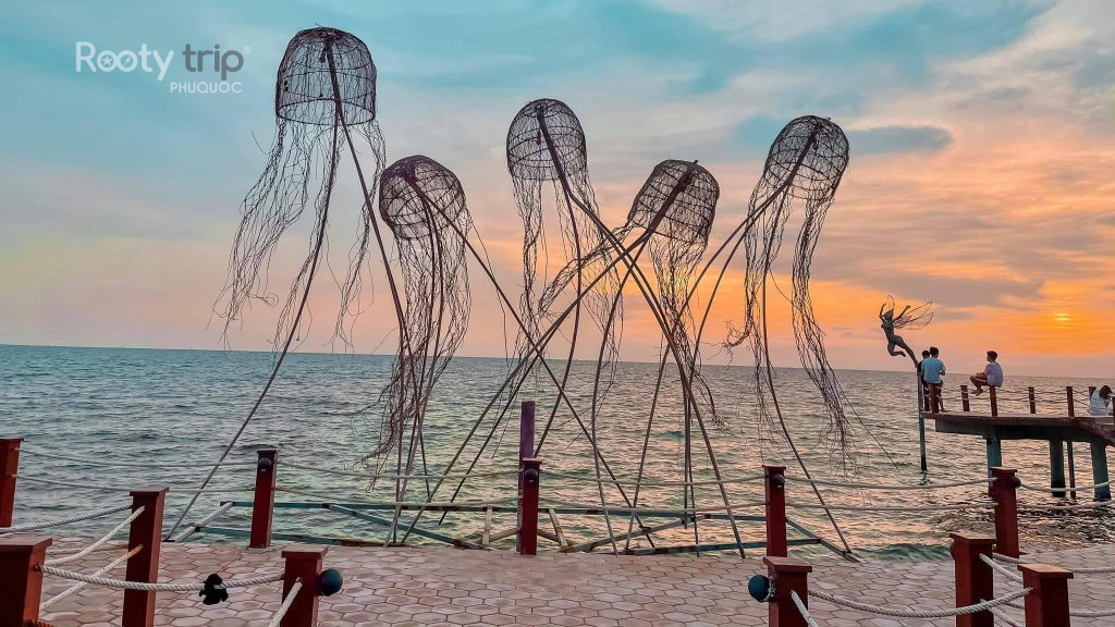 vé vào cửa Sunset Sanato Phú Quốc