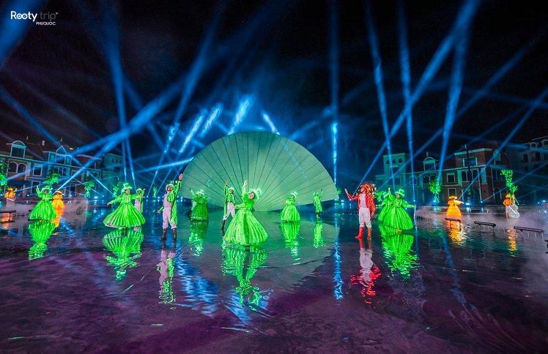 grand world phu quoc water music