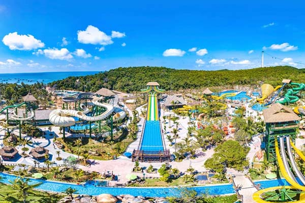 Aquatopia, the most modern water park in Southeast Asia