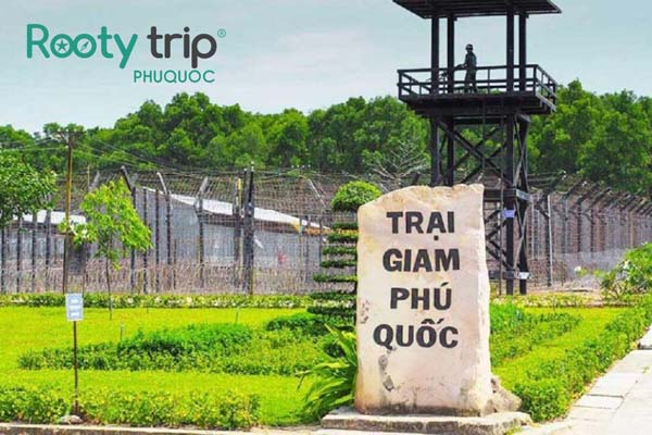 The photo of Phu Quoc Prison is a historical landmark of the nation 