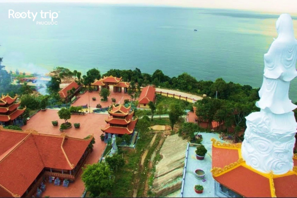 Ho Quoc temple Phu Quoc view from above to the sea