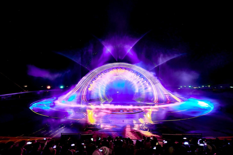 Kiss of the sea show Phu Quoc