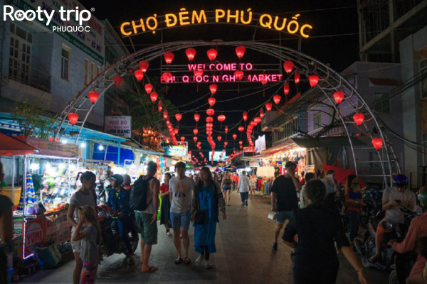 Visiting Phu Quoc Night Market at night