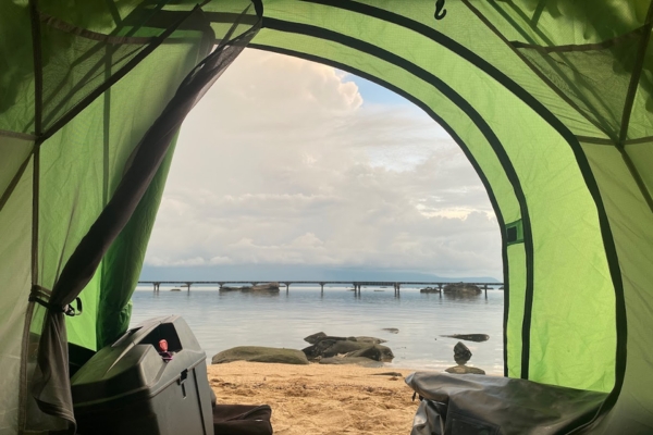 dựng lều cắm trại tại Mũi Trâu Nằm