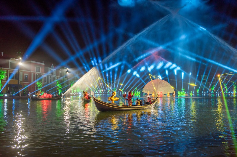 grand world phu quoc venice river show