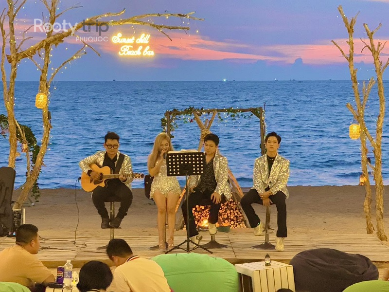 hát nhac tour grand world phú quốc