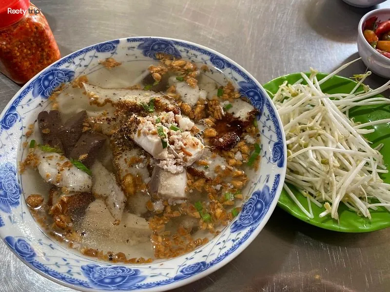 địa điểm ăn bánh canh chả cá phú quốc