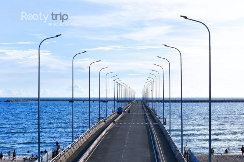 cầu cảng quốc tế phú quốc
