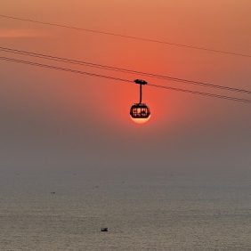 Mua vé cáp treo Hòn Thơm ở đâu