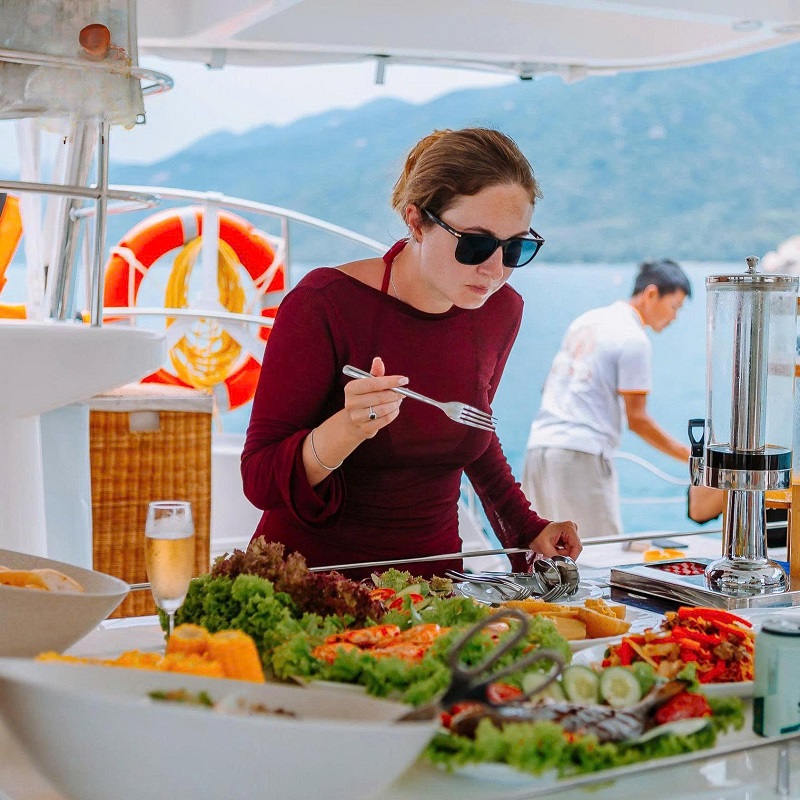 Тур на яхте