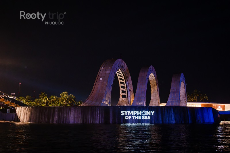 combo vé Symphony of the Sea