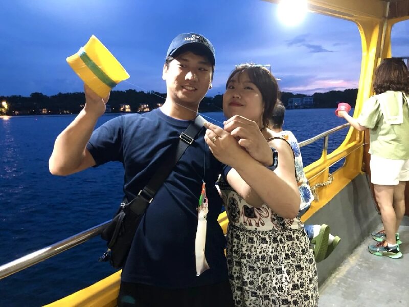 tour câu mực đêm ngắm hoàng hôn phú quốc