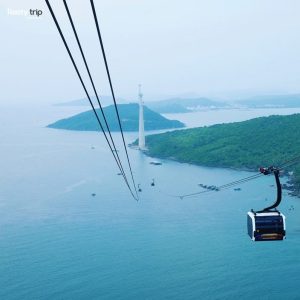 cable car hon thom tour