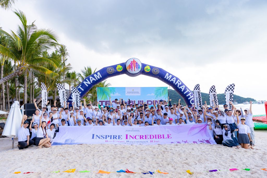 Bãi Sao ngập tràn năng lượng của Team InterContinental