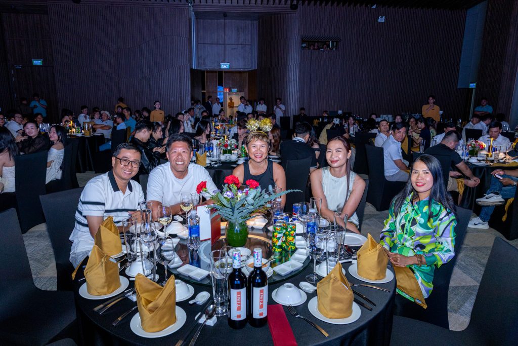 Không gian Gala Dinner sang trọng