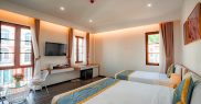 lyn hotel 2 phu quoc triple room city view