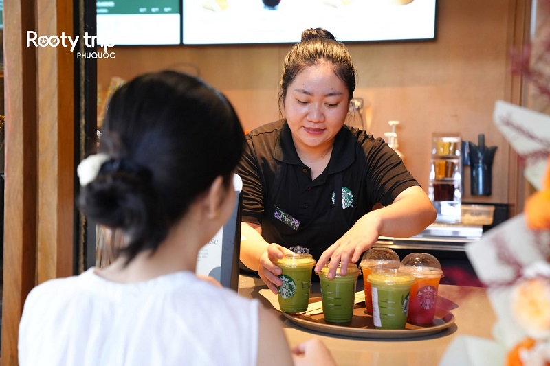 Starbucks Grand World Phú Quốc